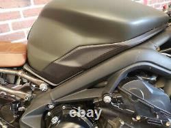 Hides Under Reservoir Triumph Street Triple Daytona 2013 2014 2015 2016 Carbone