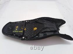 TRIUMPH STREET TRIPLE R 2007-2012 Broken Seat To Repair 2306407