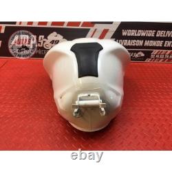 Triumph Street Triple 675 R Tank 2013 to 2016 Triumph Street Triple 675 R Tank 2013 to 2016