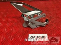 Platine repose pied gauche Triumph 765 Street Triple RS 2017 à 2019