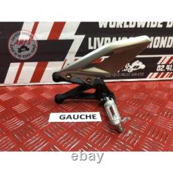 Platine repose pied gauche Triumph 765 Street Triple RS 2020 à 2023