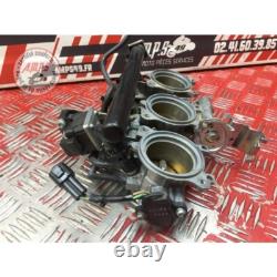 Rampe d'injection Triumph Street Triple 675 R 2013 à 2016